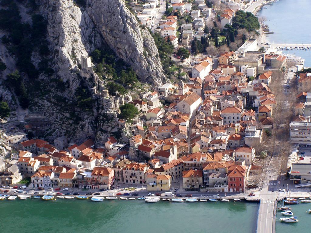 Apartment Lid Omis Exterior photo